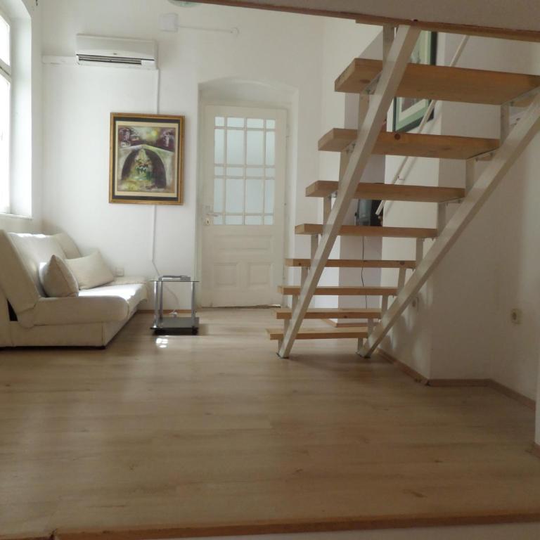 River Apartment - Apartment - 14