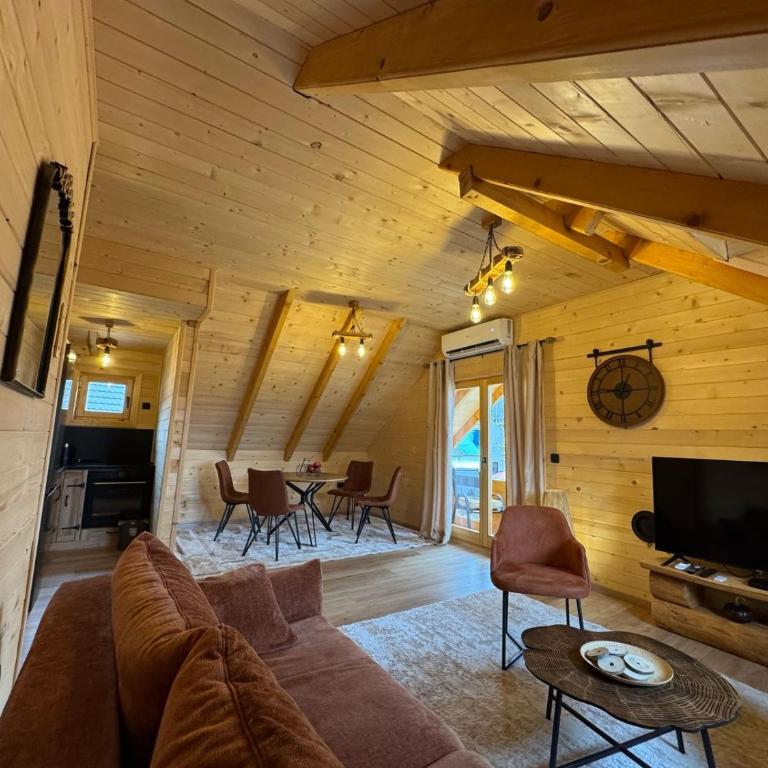 Brvnara La Forêt - Apartment with Balcony - 1