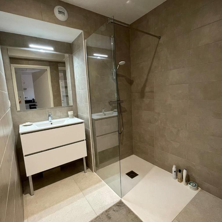 Appartement 2P Cros de Cagnes à 2 pas de la mer - Apartamento de 1 dormitorio - 5
