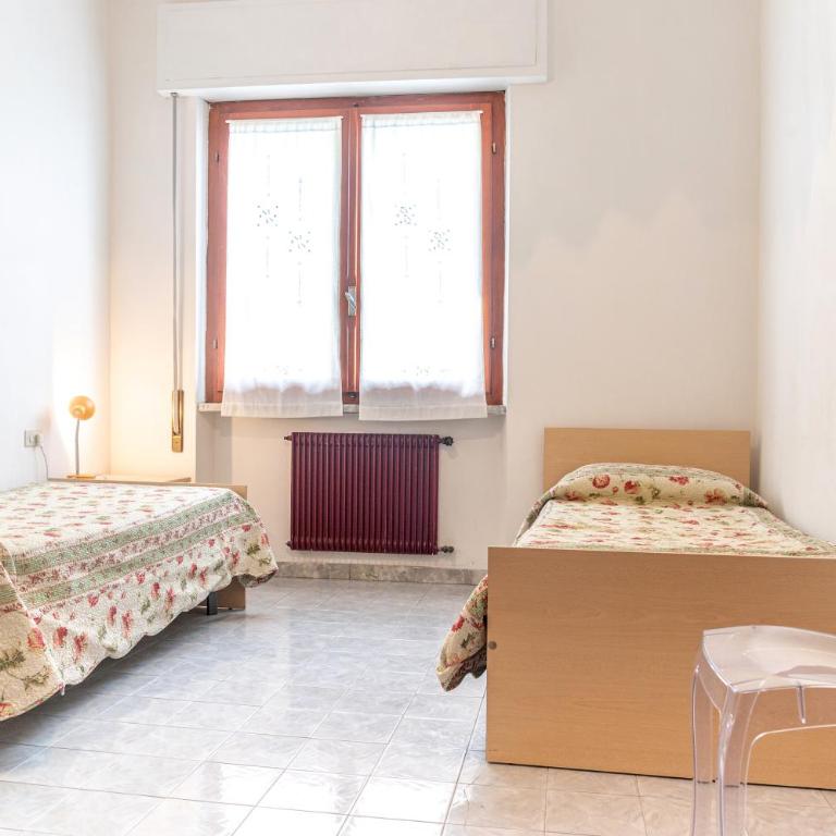 ISA- Holiday Home Il Pontile in Marina di Massa, apartments with private outdoor area, just 400 meters from the beach - Casa con 2 Camere da Letto - 11