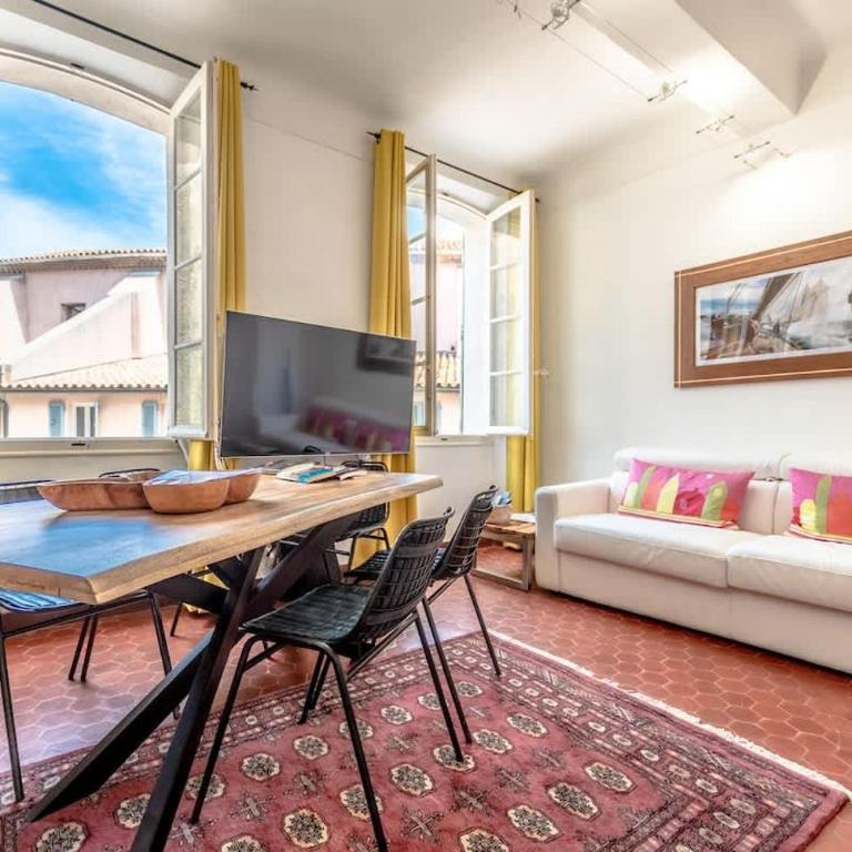 Le Seillon l Perfect Location l Shellter Rentals - Apartment - 7