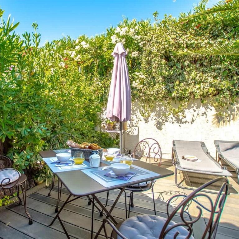 House Nartelles l BBQ & Pool l Shellter Rentals - Ferienhaus - 18