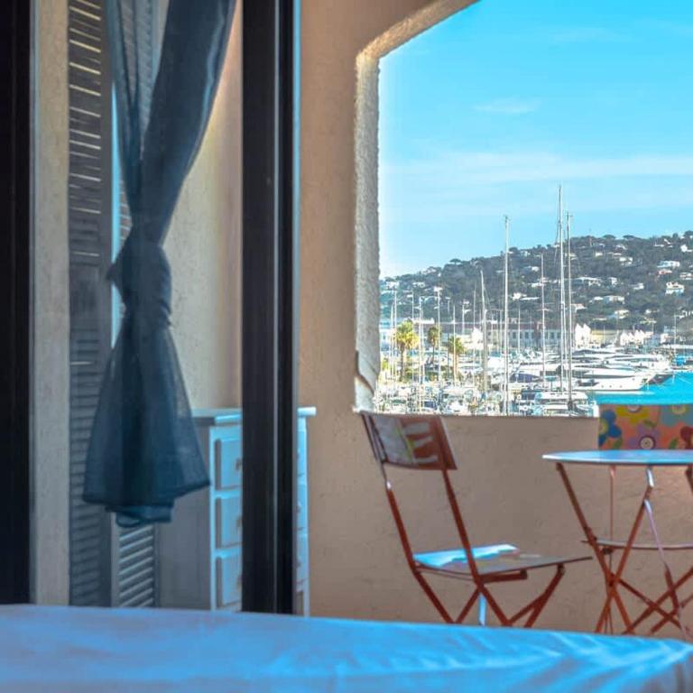 La Marina l Views & Parking l Shellter Rentals - Apartment - 10