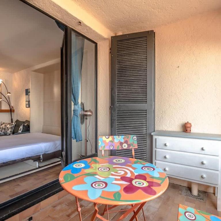 La Marina l Views & Parking l Shellter Rentals - Apartment - 9