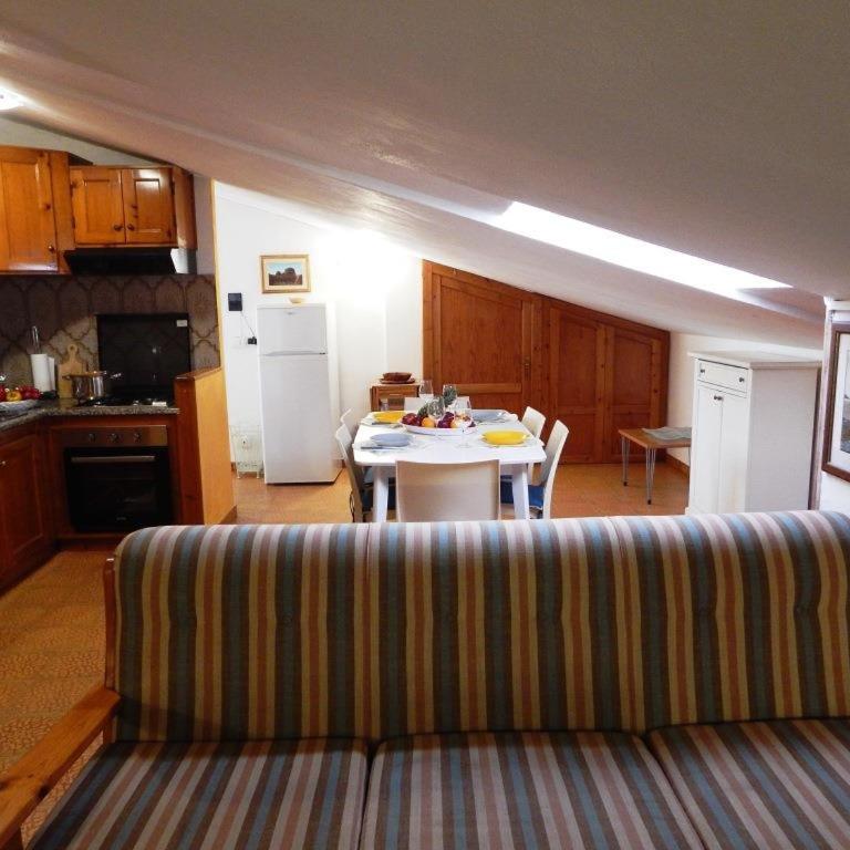 AffittaSardegna - La Mansarda del Mare - Appartamento con 1 Camera da Letto - 8