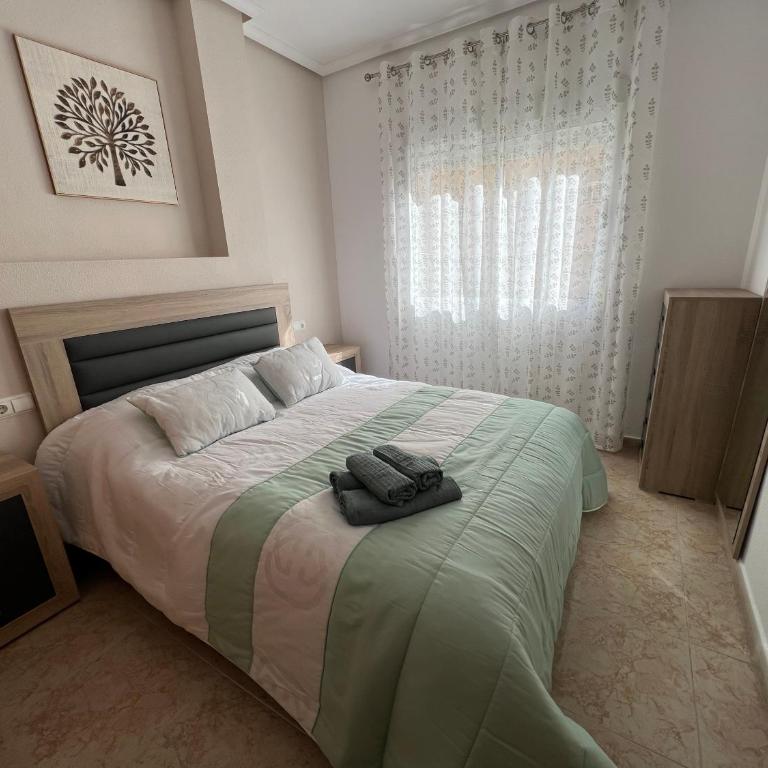 Apartment Los Naufragos - One-Bedroom Apartment with Sea View and Balcony - 9