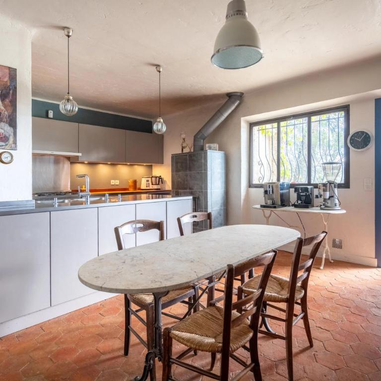 Villa La Campanette, clim, piscine, jardin, parking, wifi - Villa - 30