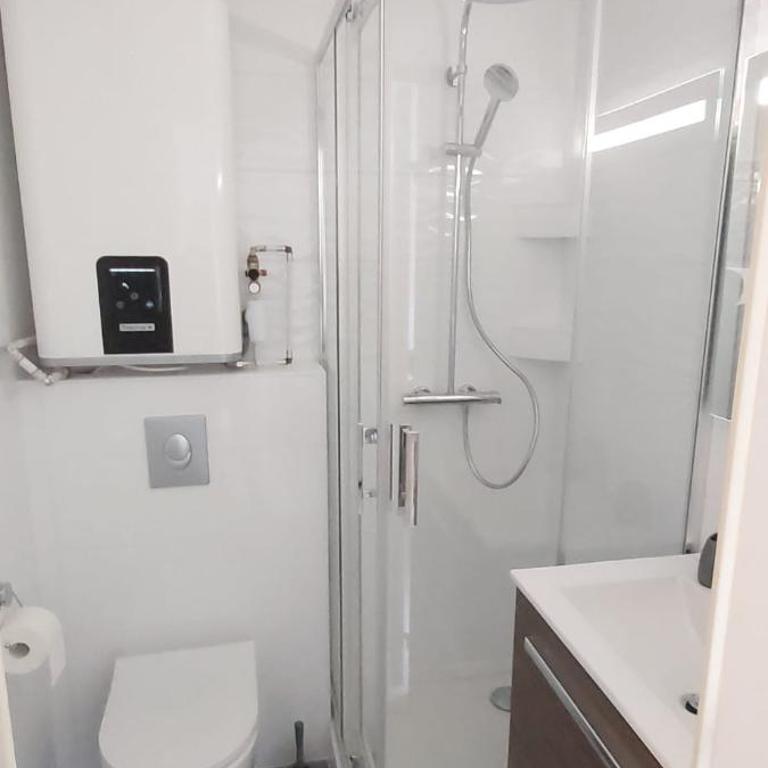 Studio Cosy proche Carlone, balcon - Studio avec Balcon - 4