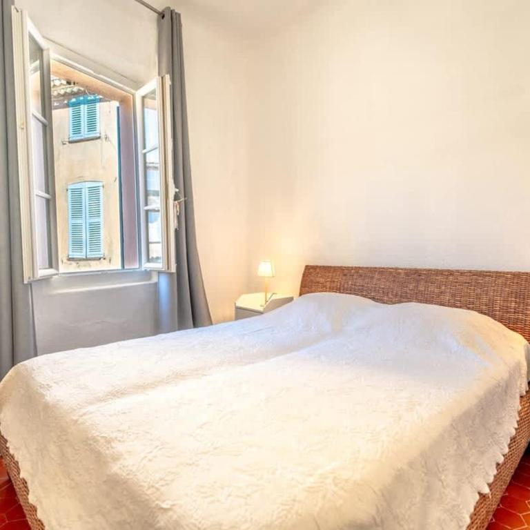 L'Ormeau l Historic St-Tropez l Shellter Rentals - Apartment - 3