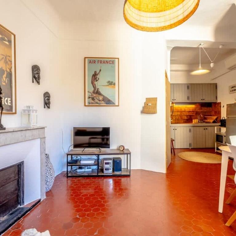 L'Ormeau l Historic St-Tropez l Shellter Rentals - Apartment - 9