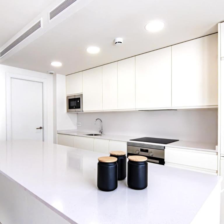 Mara's Apartments Higuerón West - Suite Villa - Like a House with Private Graden - Apartamento de 4 habitaciones - 13