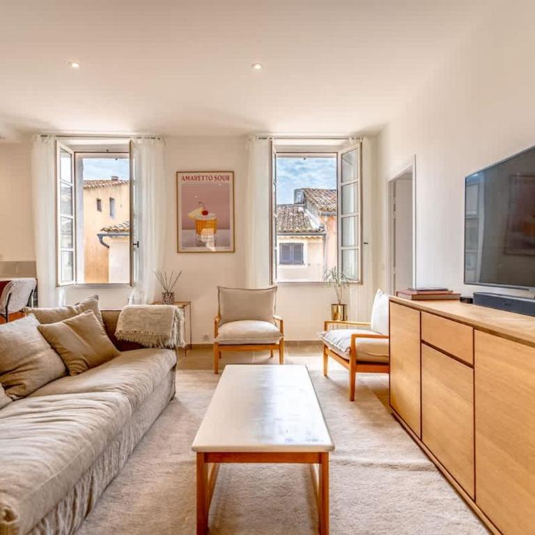 L'Oasis l Central & Comfort l Shellter Rentals - Apartment - 3