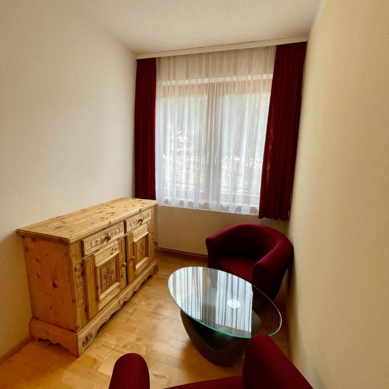 Pension Waldheim - Apartment mit 1 Schlafzimmer und Garten - 9