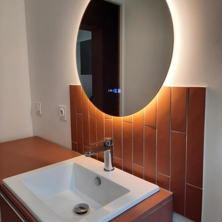 Ensemble des Gîte de la Roche Pointue - Jacuzzi - SKI - DOMAINE - Seven-Bedroom House - 41