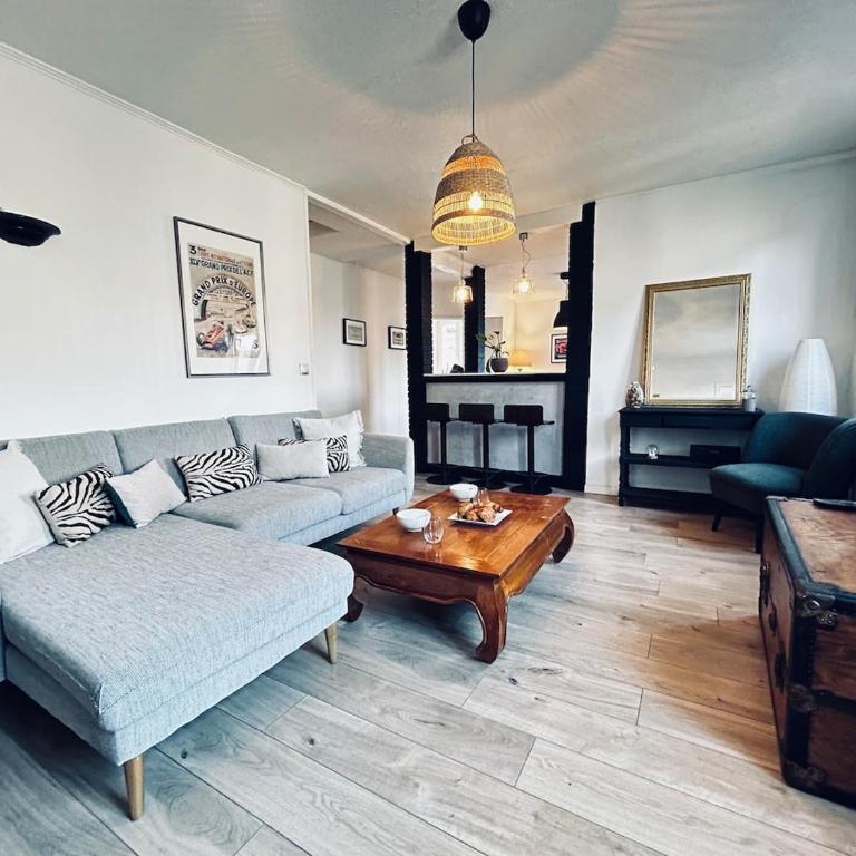 Une bulle en champagne T3 hyper centre avec balcon - Appartement 2 Chambres - 1