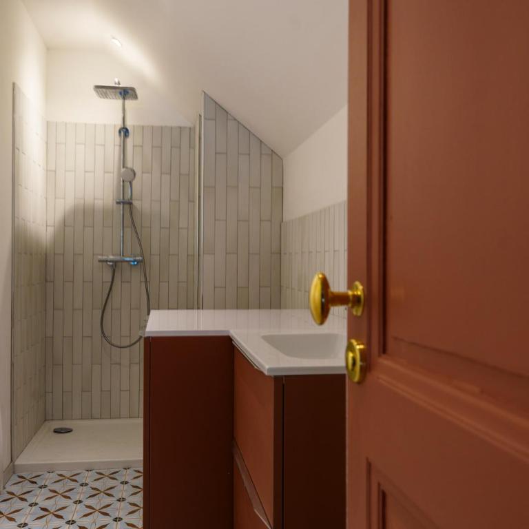 Ensemble des Gîte de la Roche Pointue - Jacuzzi - SKI - DOMAINE - Seven-Bedroom House - 50