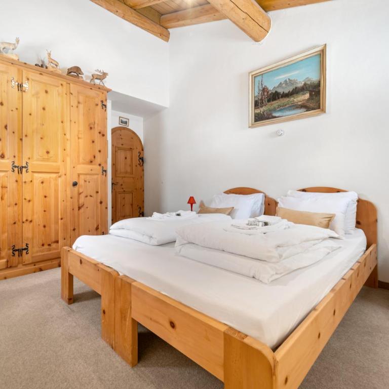 Luxury Chalet St Moritz with View - 4 Bedrooms - Apartment mit 4 Schlafzimmern und einem Balkon - 9