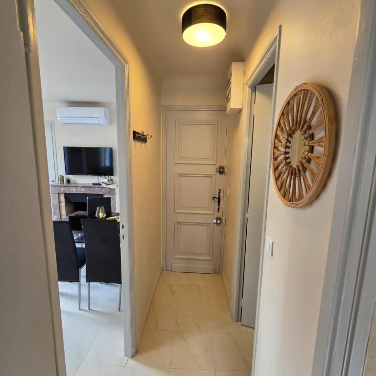 Studio Celli l Near Port & AC l Shellter Rentals - Appartement - 10