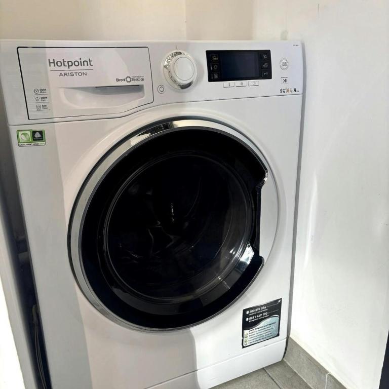F2 4 pers - Centre Montpellier - Vue Toits & Montagnes - Appartement 1 Chambre - 12