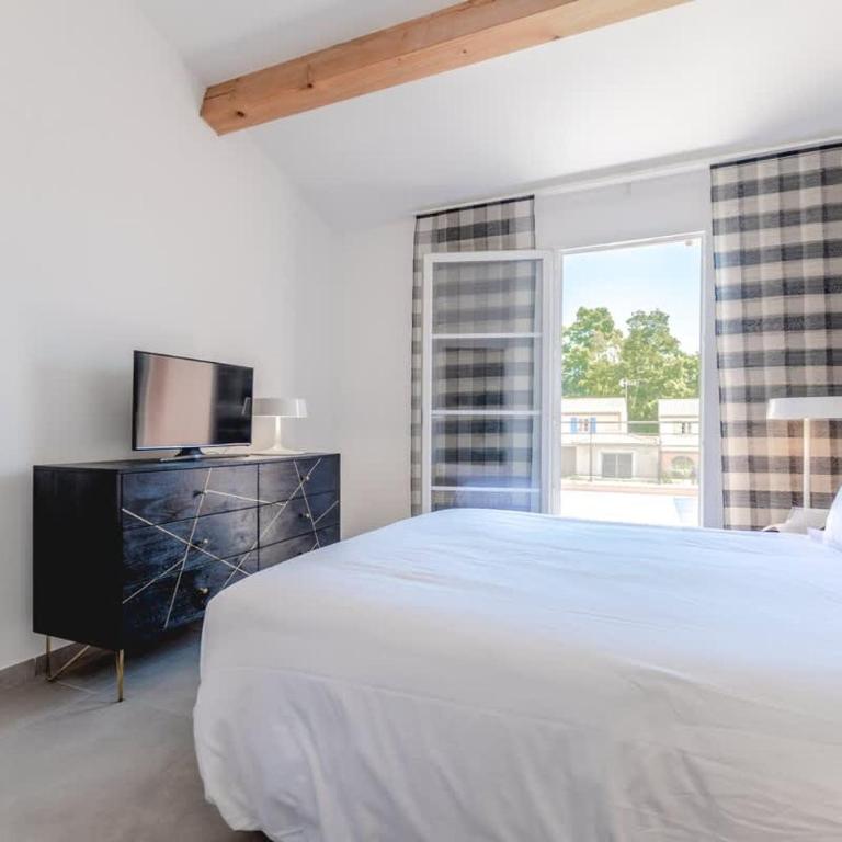 Villa Les Mures l Pool & Garden l Shellter Rentals - Villa - 12