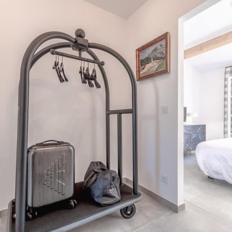 Villa Les Mures l Pool & Garden l Shellter Rentals - Villa - 14