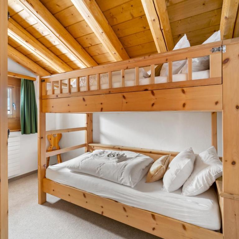 Luxury Chalet St Moritz with View - 4 Bedrooms - Apartment mit 4 Schlafzimmern und einem Balkon - 19