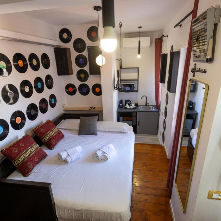 MyTinyHome Festina Lente - Camera Matrimoniale Piccola - 5