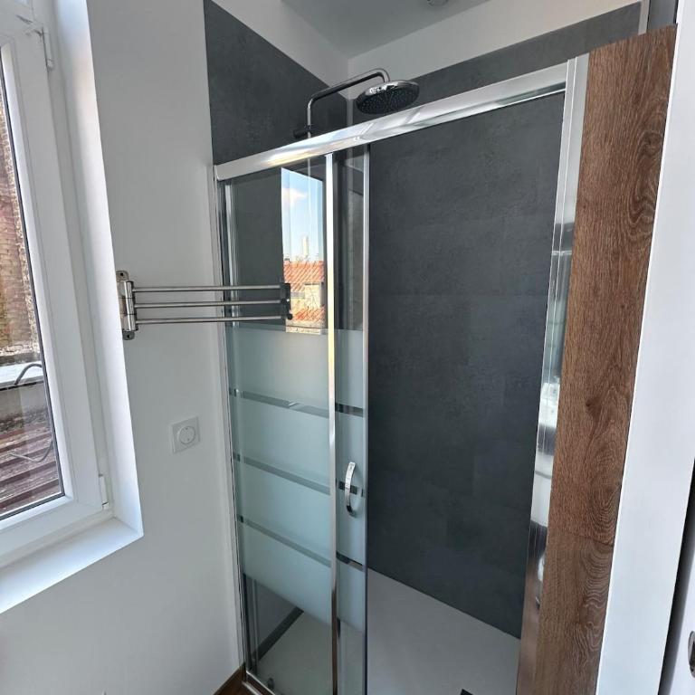 Laundry Loft- Studio1-proche gare centre ville- CNPE - Appartement 1 Chambre - 17