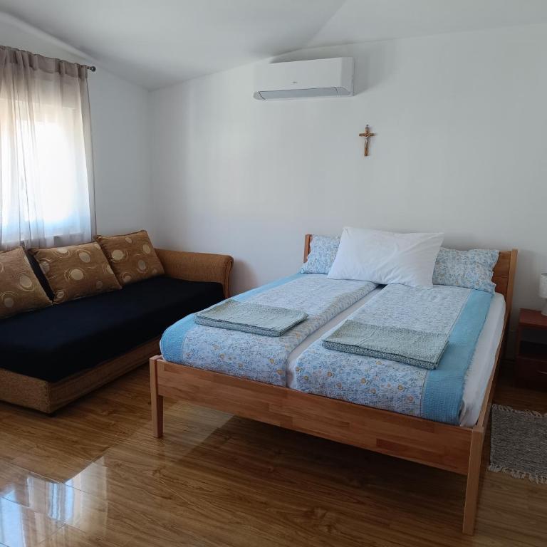 Studio Apartman Totus Tuus - Studio - 1