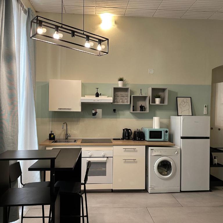 Station Apartment EAST La Spezia - 5 terre - One-Bedroom Apartment - 3