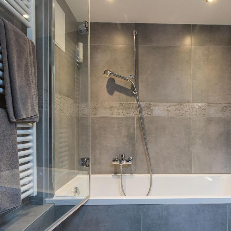 Hotel Ad'Eldorado - Chambre Double - Vue sur Montagne - 6