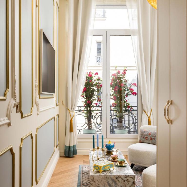 The Angelina Suite - Champs Elysées - One-Bedroom Deluxe Apartment - 12