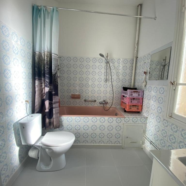 2 pièces Place Miot, côté cours - Appartement 1 Chambre - 16