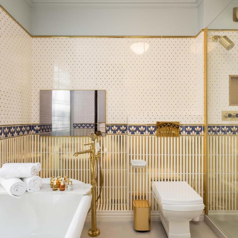 The Angelina Suite - Champs Elysées - One-Bedroom Deluxe Apartment - 3