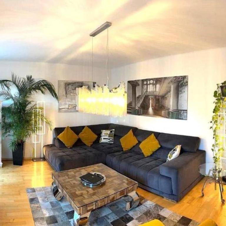 Haus Schmidhuber Ferienwohnung 2 mit Balkon und Bergblick - Apartment mit 2 Schlafzimmern - 1
