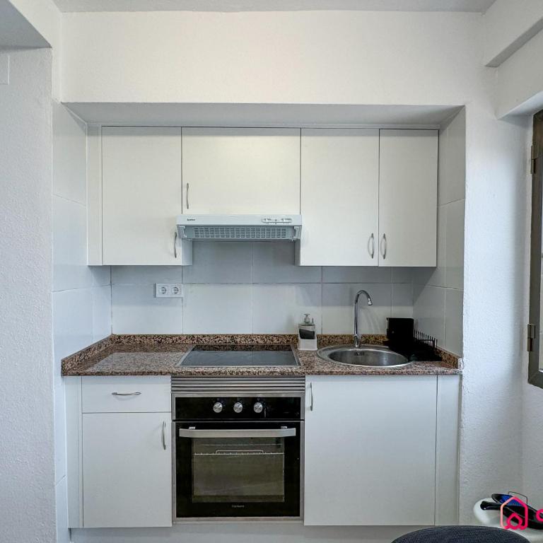 Agua y Cielo - Apartamento de 2 dormitorios con terraza y vistas al mar - 9