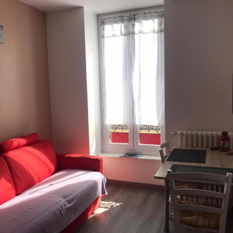 Les Champs d'Auvergne - One-Bedroom Apartment - 8