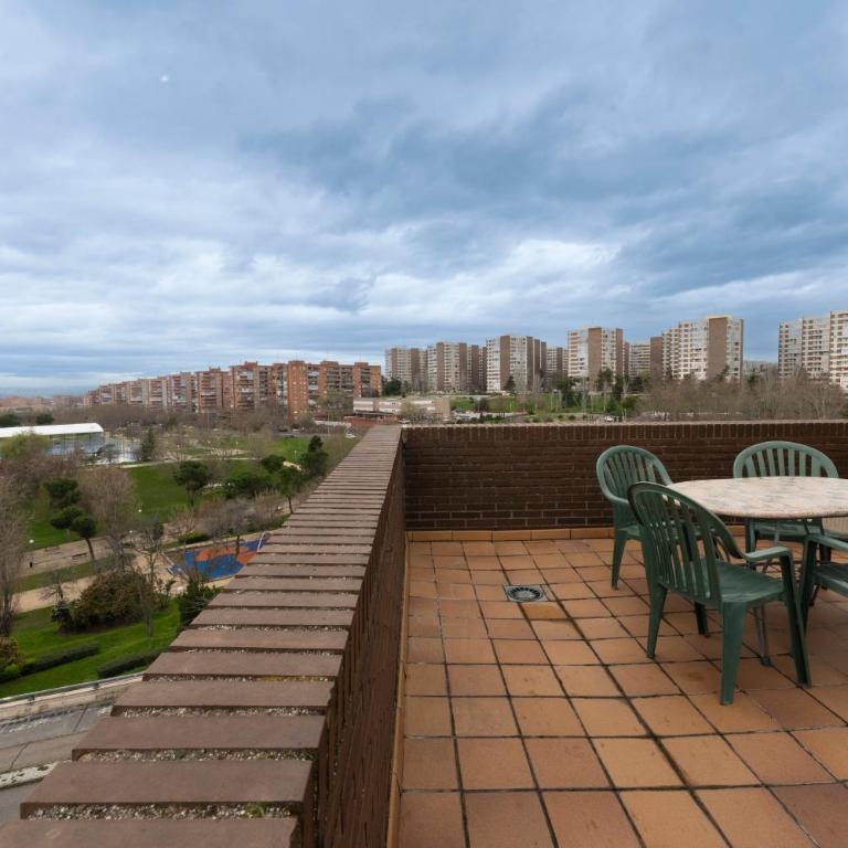 Dúplex céntrico Ático TEMPORAL con Espectaculares Vistas PAL1324 - One-Bedroom Apartment - 17