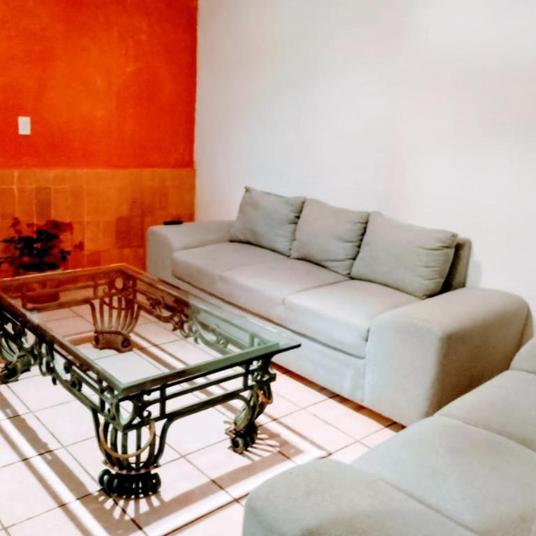 Hermoso Dpto Céntrico con Estac y WIFI - Two-Bedroom Apartment - 10
