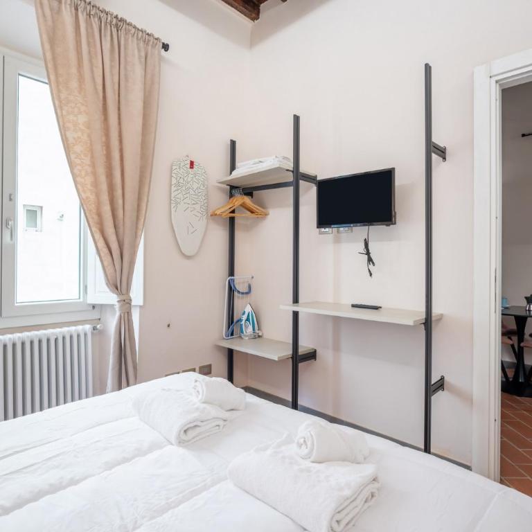 GuestHost - Ponte Vecchio Central Flats - Appartamento - 12