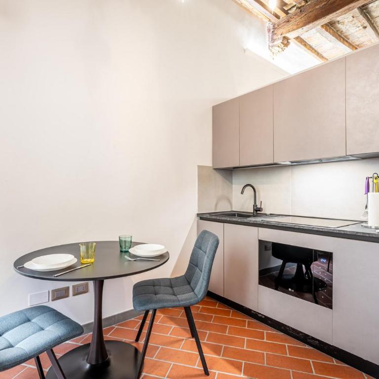 GuestHost - Ponte Vecchio Central Flats - Appartamento - 1