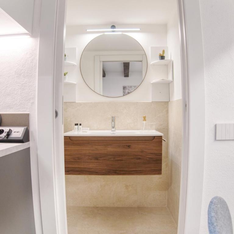 Chich and Modern Mini-Loft Navigli - Appartamento con 1 Camera da Letto - 10