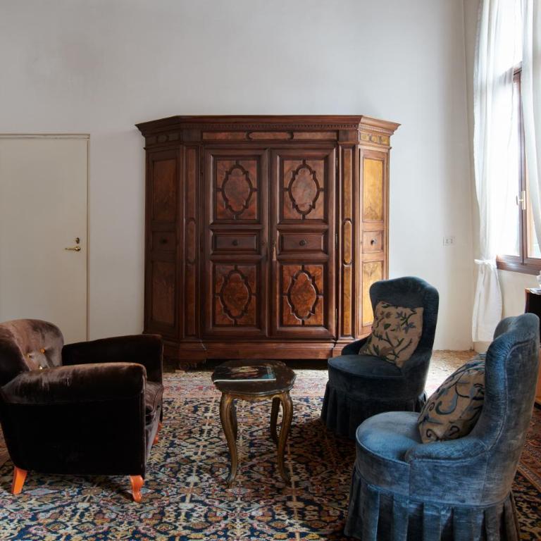 Palazzo Contarini Della Porta Di Ferro - Camera Matrimoniale con Bagno Privato - 8