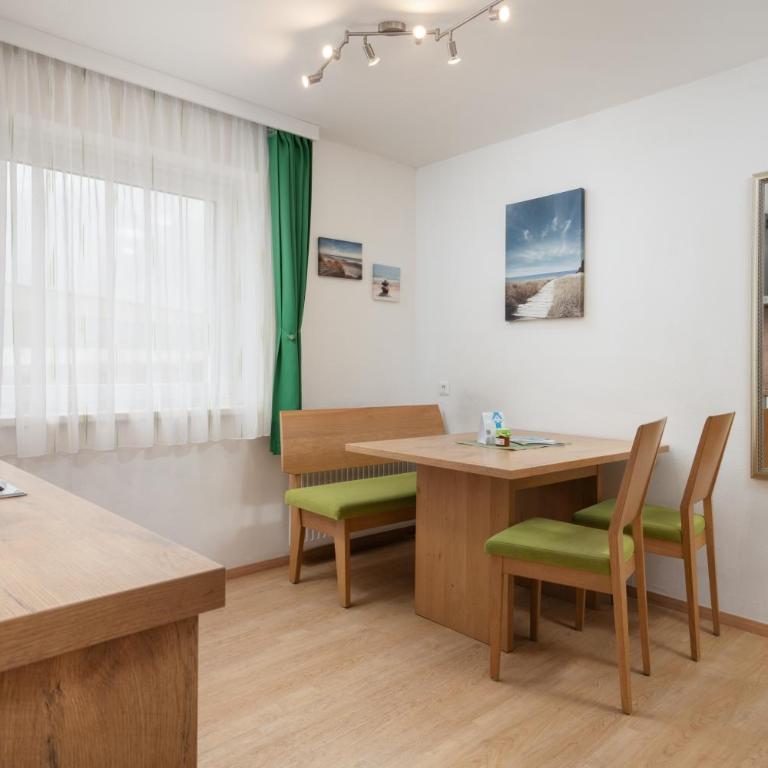 Apartments Frauenschuh - Apartment mit 2 Schlafzimmern - 2