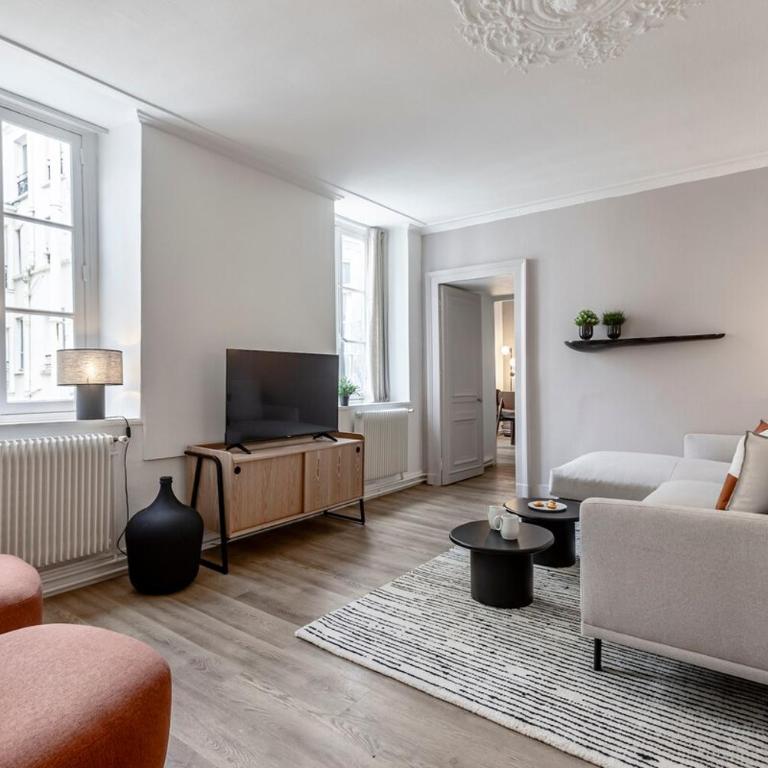 43#Opera # Grand Boulevards # 4BedRooms # Paris 02 # AC - Four-Bedroom Apartment - 6