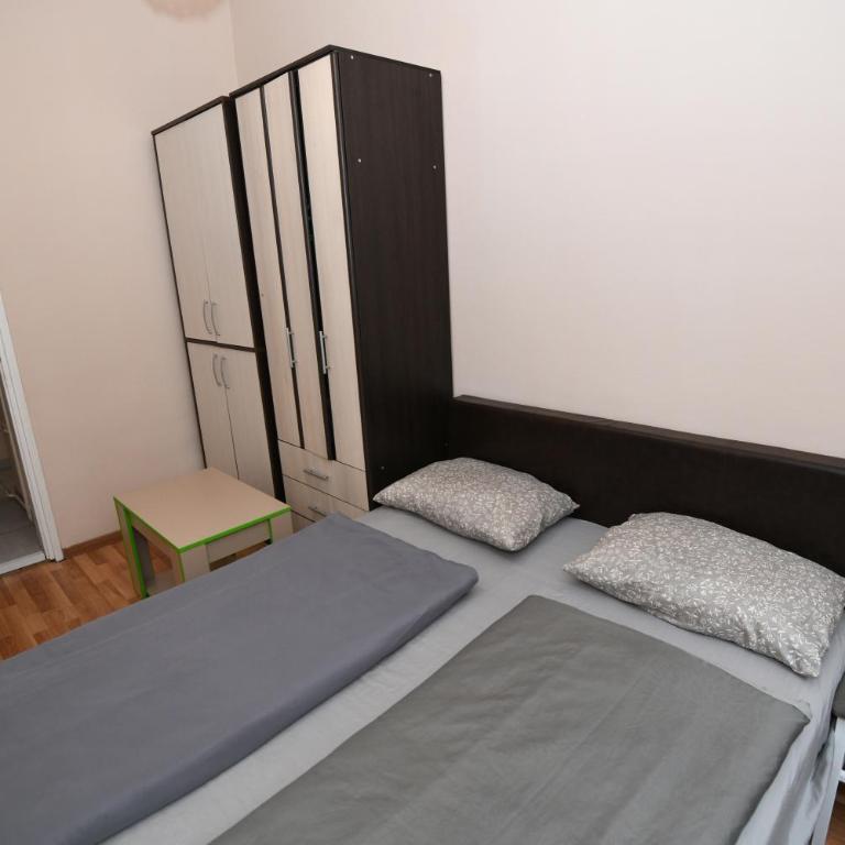 Apartments Downtown Novi Sad - Deluks Apartman - 9