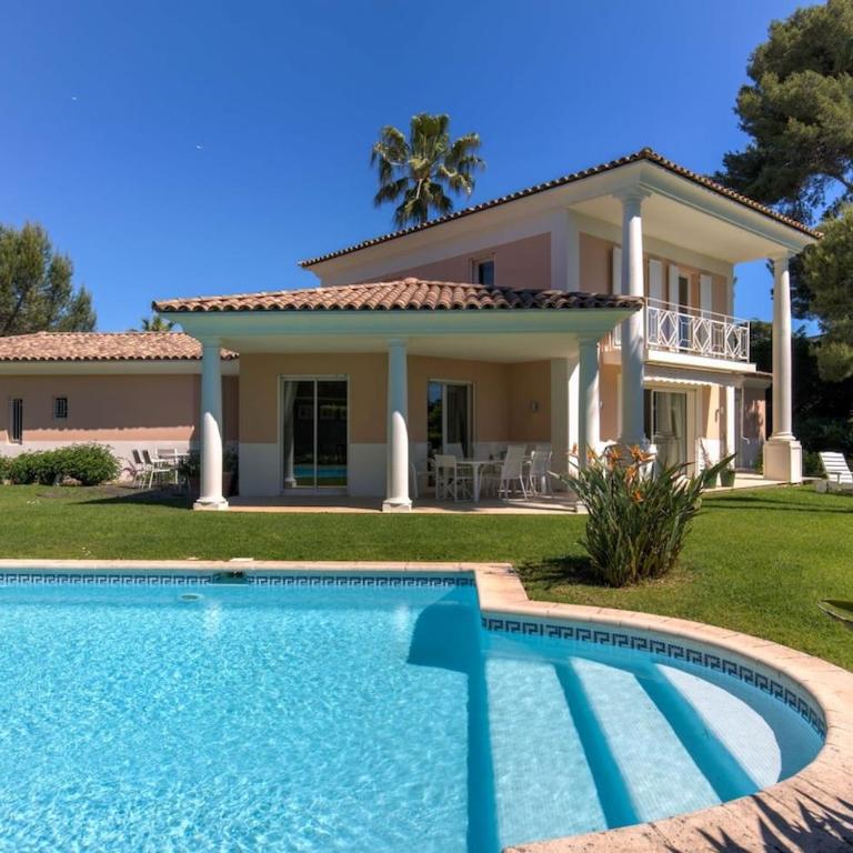 Villa Les Palmiers au Cap d Antibes - Villa 3 Chambres - 1