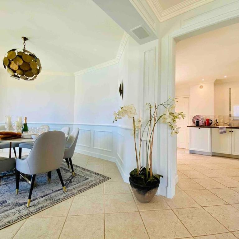Villa Les Palmiers au Cap d Antibes - Villa 3 Chambres - 32