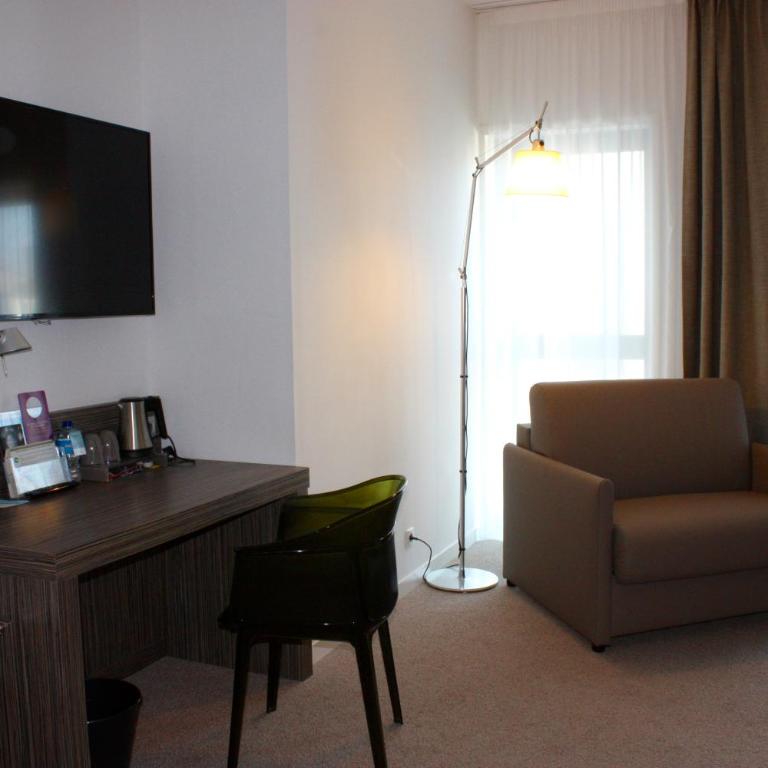 Mercure Saint Malo Balmoral - Chambre Supérieure avec Chaise Longue - 9