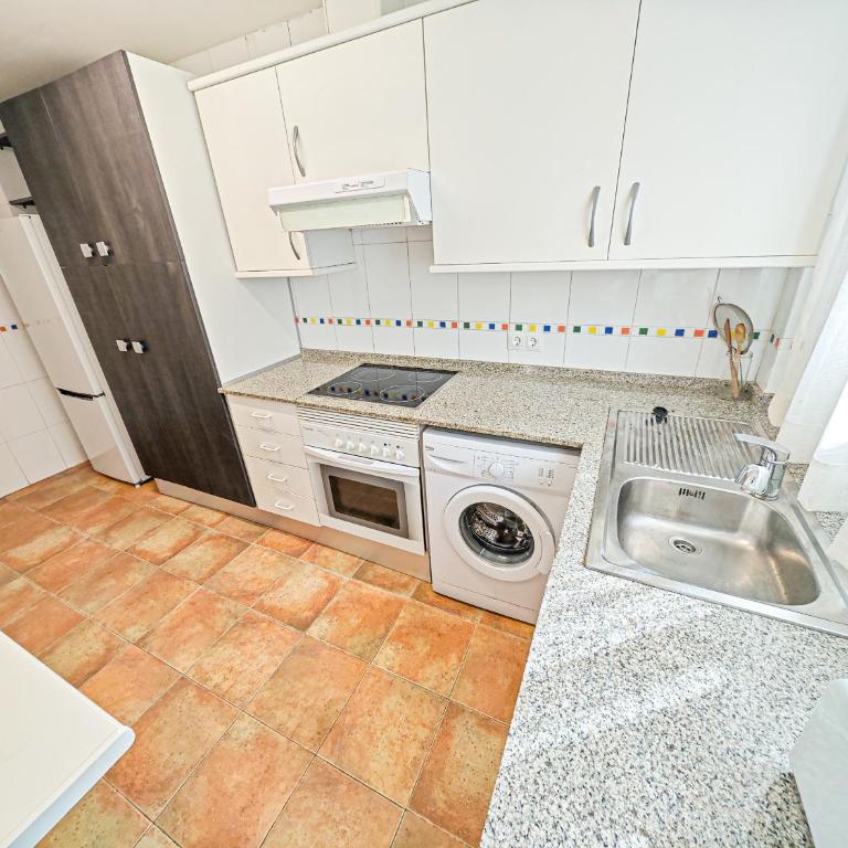LITORAL COSTA DORADA - LAS CUMBRES Only families - Apartamento de 3 dormitorios - 12